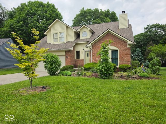 23 Turnberry Circle, Greenwood, IN 46143