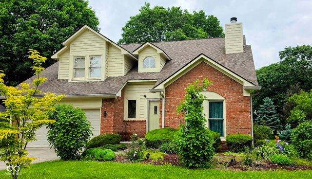 23 Turnberry Circle, Greenwood, IN 46143
