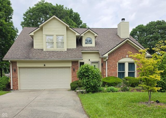 23 Turnberry Circle, Greenwood, IN 46143