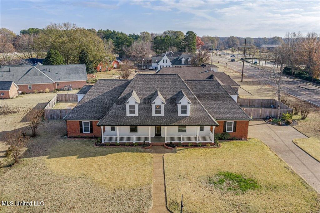 990 Eagle Ridge Cove, Hernando, MS 38632