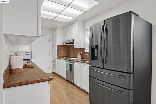 4034 Francisco St, Pleasanton, CA 94566