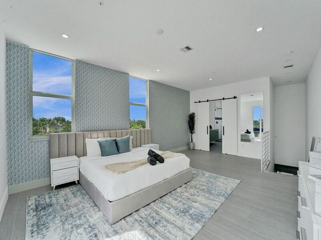 1220 NE 15th Avenue, Fort Lauderdale, FL 33304