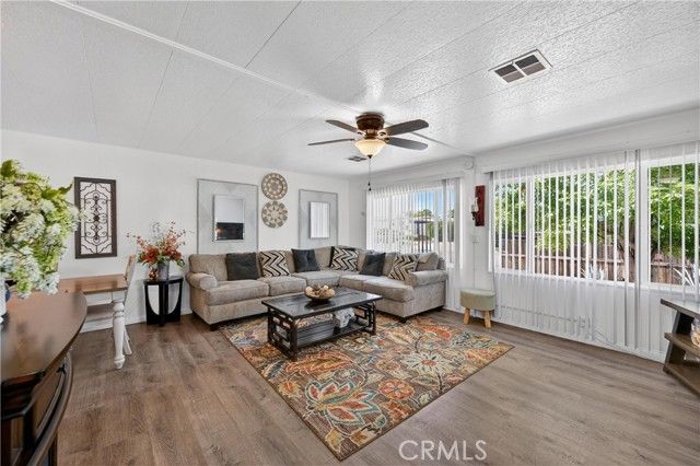 30072 Santa Rosalia, Menifee, CA 92584