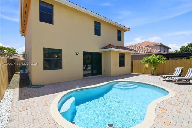 9777 NW 8th Ter 0, Miami, FL 33172