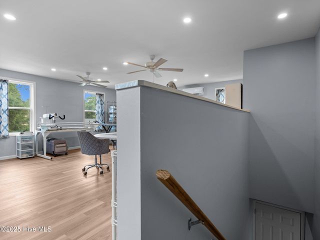 113 Fairway Dr W Drive W, Morehead City, NC 28557