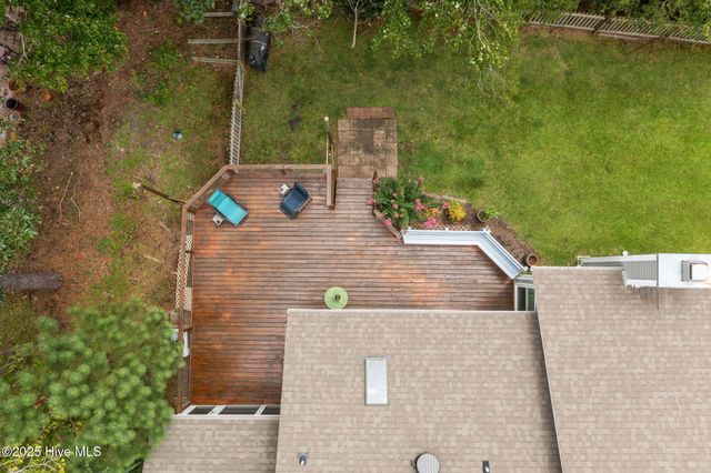 113 Fairway Dr W Drive W, Morehead City, NC 28557