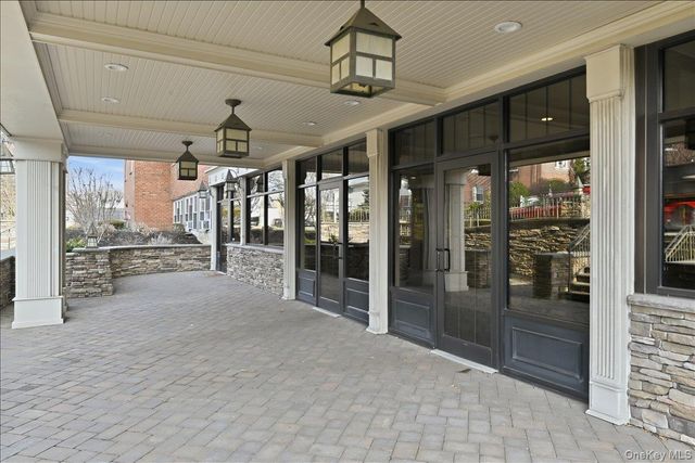 200 Atlantic Avenue 107, Lynbrook, NY 11563