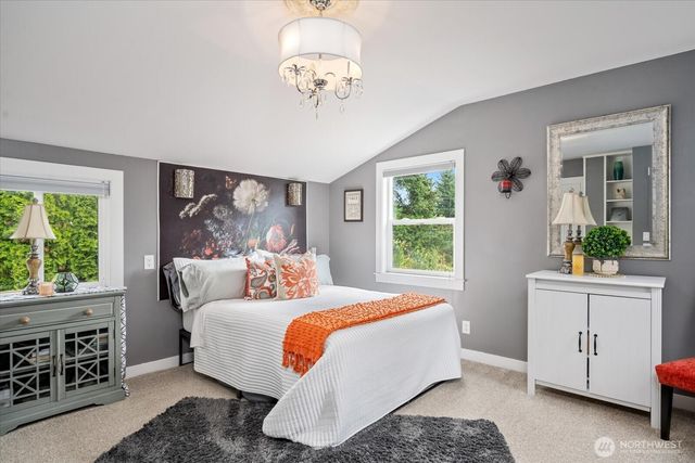 19828 104th Avenue SE, Renton, WA 98055
