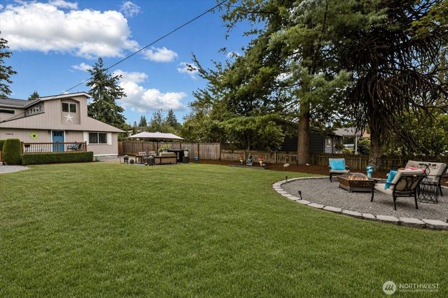 19828 104th Avenue SE, Renton, WA 98055