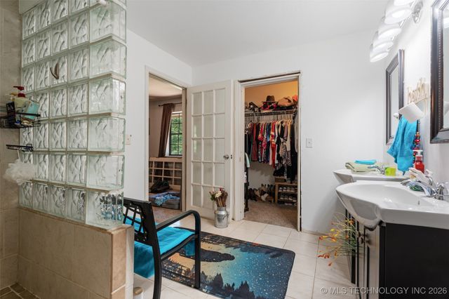 62820 E 312 Road, Grove, OK 74344