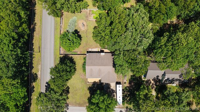 62820 E 312 Road, Grove, OK 74344