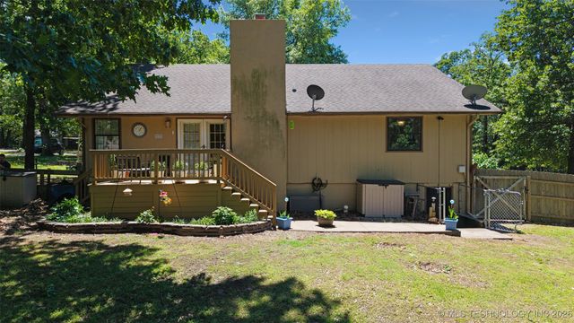 62820 E 312 Road, Grove, OK 74344