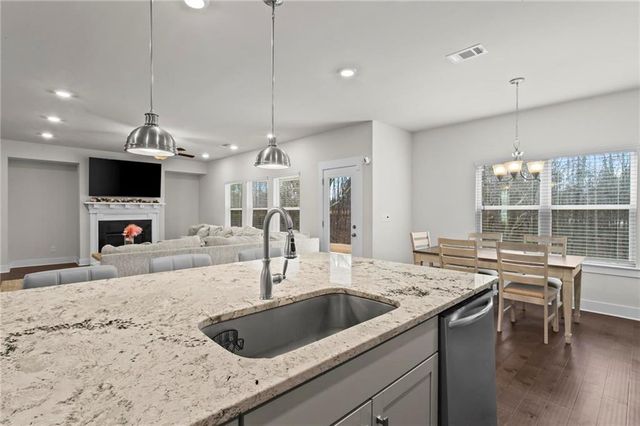 1990 Waycross Pass SW, Marietta, GA 30064