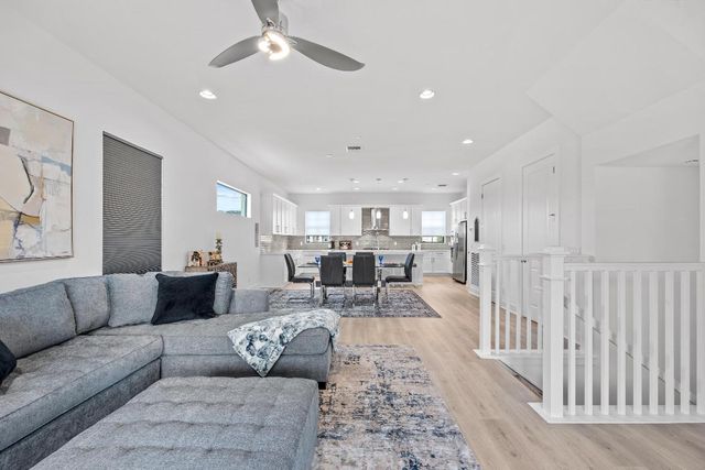 5255 Beckman Terrace, Palm Beach Gardens, FL 33418