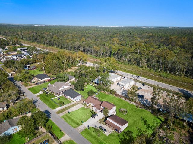 5733 Schutz Lot Street, Houston, TX 77032