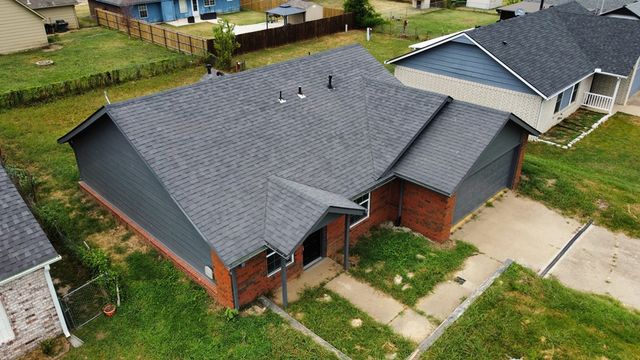 9924 N 44th East Avenue, Sperry, OK 74073