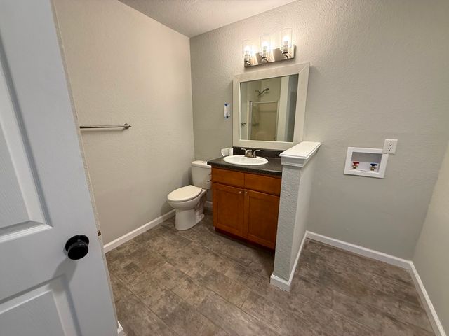 9924 N 44th East Avenue, Sperry, OK 74073