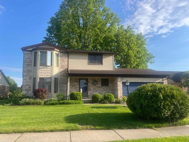26500 Fairwood Drive, Chesterfield Twp, MI 48051
