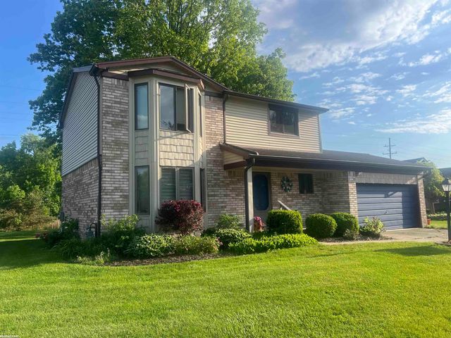 26500 Fairwood Drive, Chesterfield Twp, MI 48051