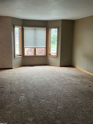 26500 Fairwood Drive, Chesterfield Twp, MI 48051