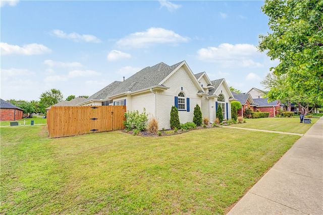 6555 Harvey Jones Avenue, Springdale, AR 72762