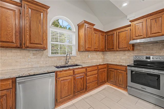 6555 Harvey Jones Avenue, Springdale, AR 72762