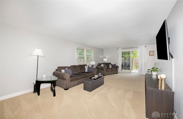183 Monarch Road, Centerville, OH 45458