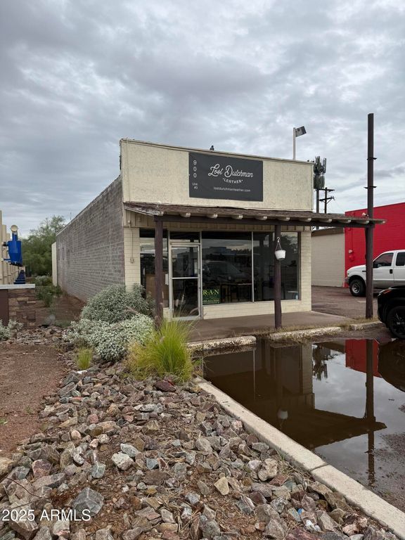 900 W APACHE Trail, Apache Junction, AZ 85120