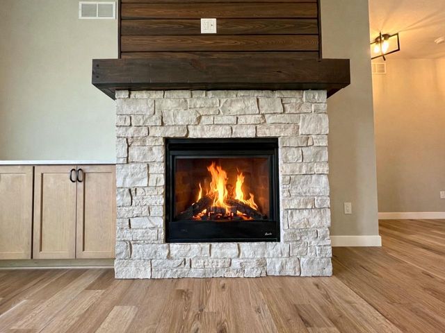 1813 Arbor Ridge Way, Janesville, WI 53548