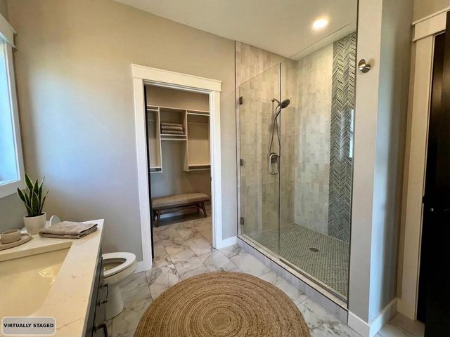 1813 Arbor Ridge Way, Janesville, WI 53548