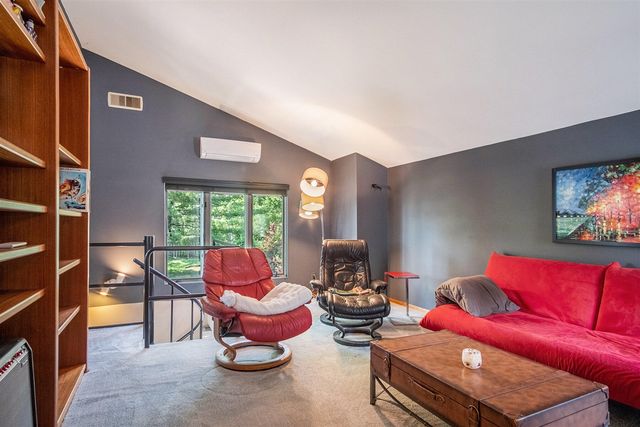 1753 Breton Road, Grand Rapids, MI 49506