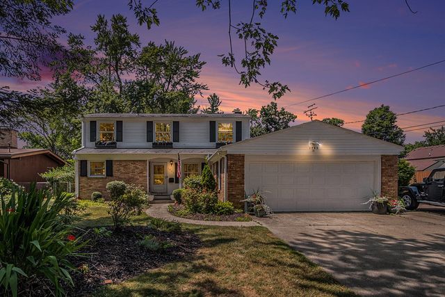 1753 Breton Road, Grand Rapids, MI 49506