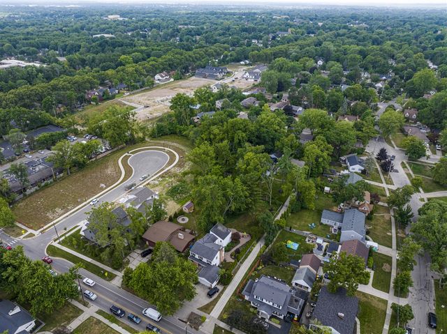 1753 Breton Road, Grand Rapids, MI 49506