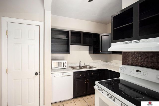 3521 D Street, Lincoln, NE 68510