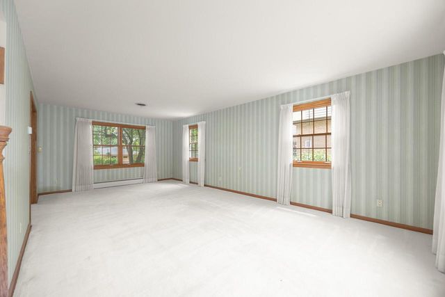 2828 N 122nd STREET, Wauwatosa, WI 53222
