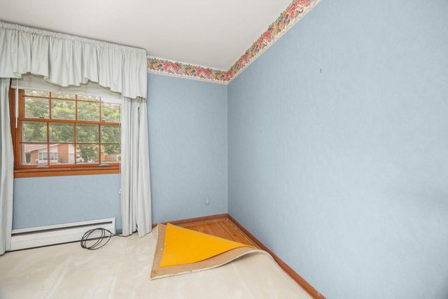 2828 N 122nd STREET, Wauwatosa, WI 53222