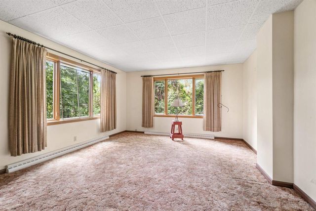 W5102 CARNEY ROAD, Hilbert, WI 54129