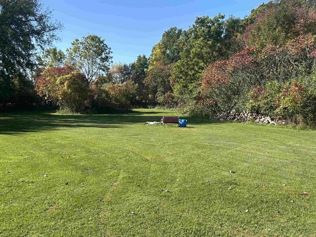W5102 CARNEY ROAD, Hilbert, WI 54129