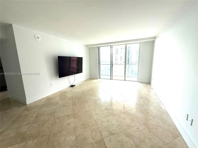 1155 Brickell Bay Dr 1703, Miami, FL 33131