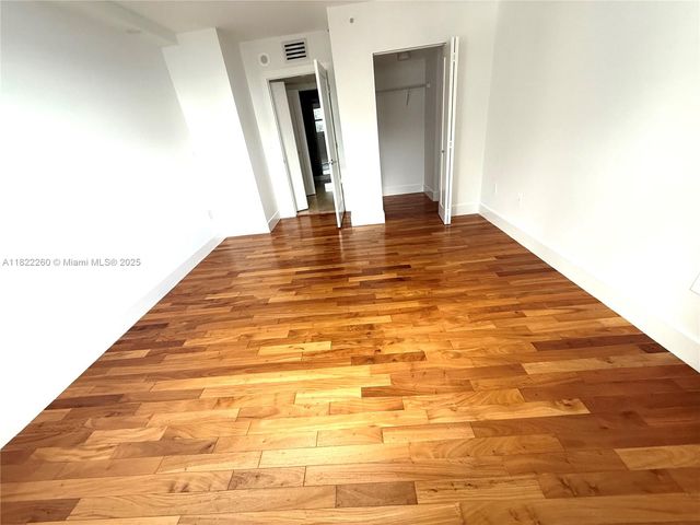 1155 Brickell Bay Dr 1703, Miami, FL 33131