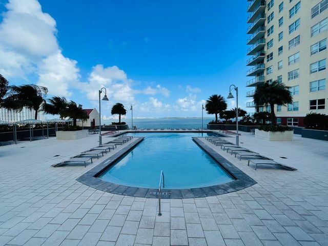 1155 Brickell Bay Dr 1703, Miami, FL 33131