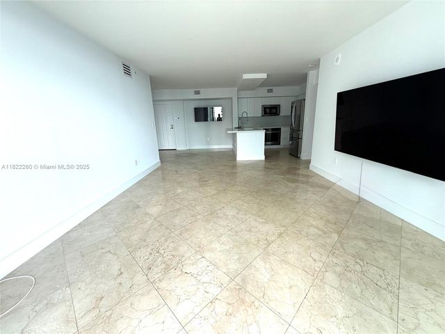 1155 Brickell Bay Dr 1703, Miami, FL 33131