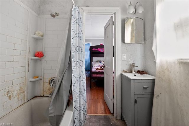 206 May Street, Eden, NC 27288