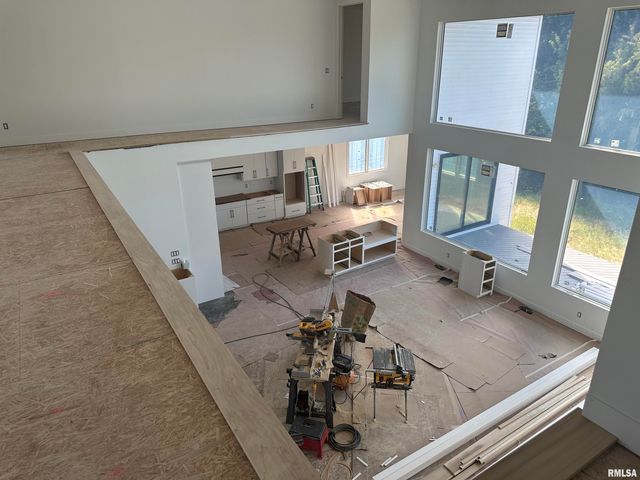 24029 185TH Street, Pleasant Valley, IA 52722