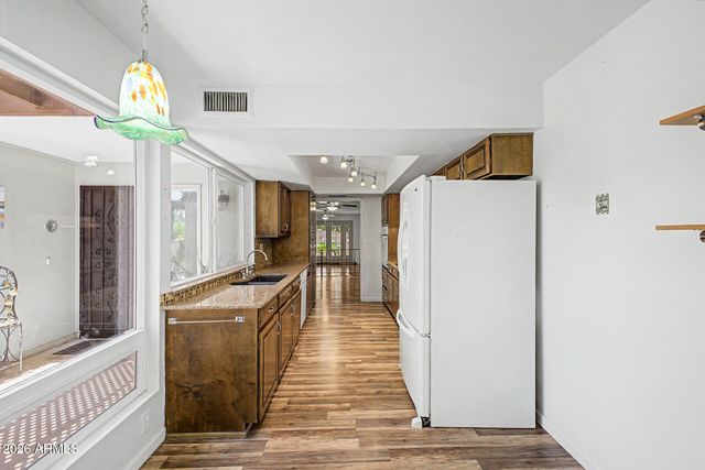 6020 N 10TH Avenue, Phoenix, AZ 85013