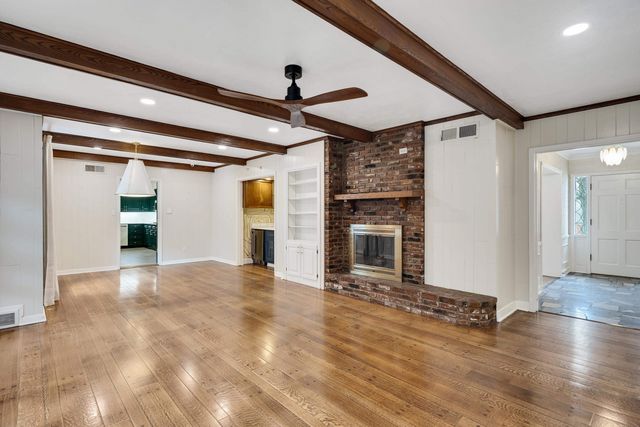 271 WAKEFIELD DR, Memphis, TN 38117