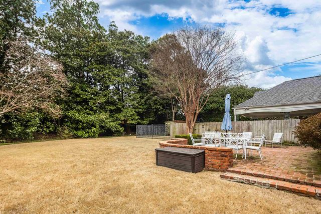 271 WAKEFIELD DR, Memphis, TN 38117