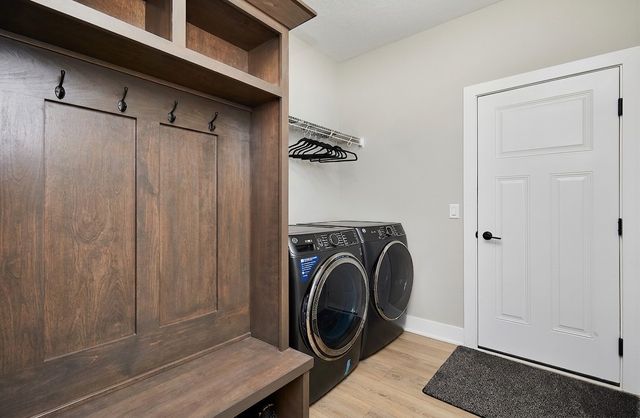 2735 SE Florence Drive, Waukee, IA 50263