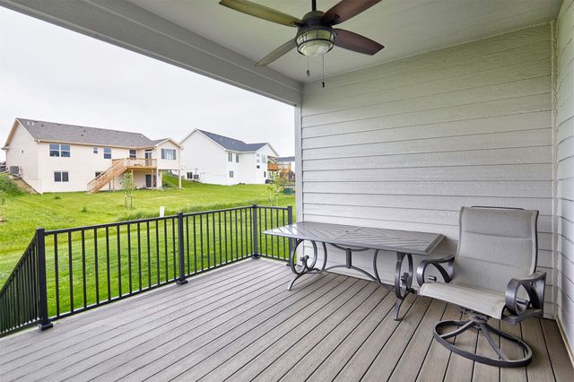 2735 SE Florence Drive, Waukee, IA 50263