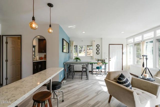 7078 High Cliff Trail, Tujunga, CA 91042